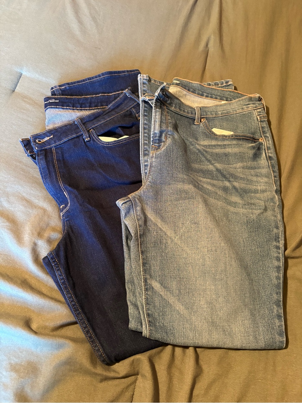 Old Navy Original Boot-Cut Jeans - Medium Blue